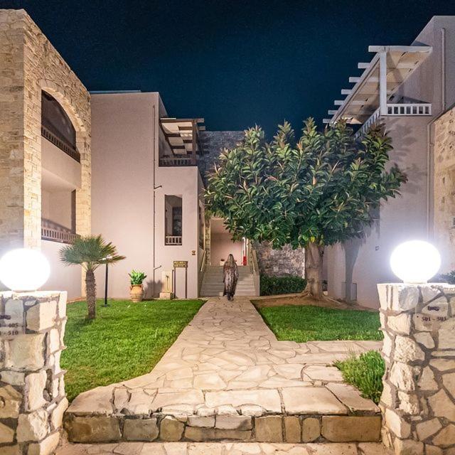 Erato Hotel Adults Only By Smile Hotels Platanés エクステリア 写真