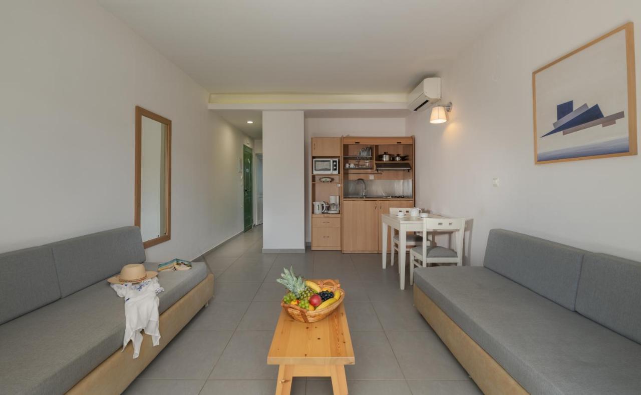 Erato Hotel Adults Only By Smile Hotels Platanés エクステリア 写真